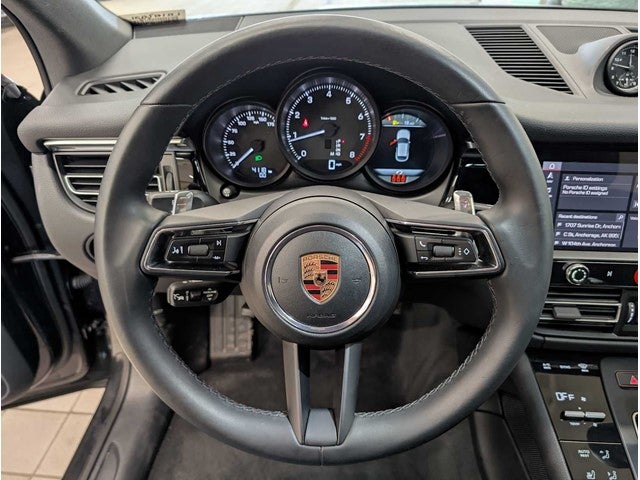 2024 Porsche Macan Base