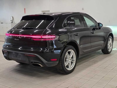 2024 Porsche Macan Base