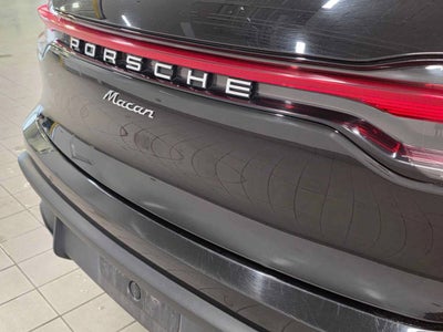 2024 Porsche Macan Base