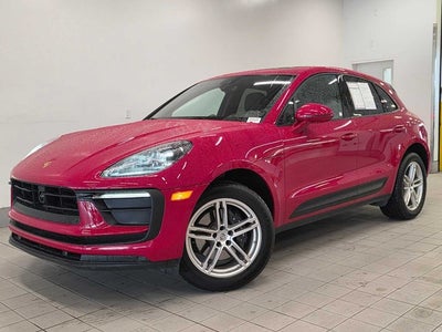 2025 Porsche Macan Base