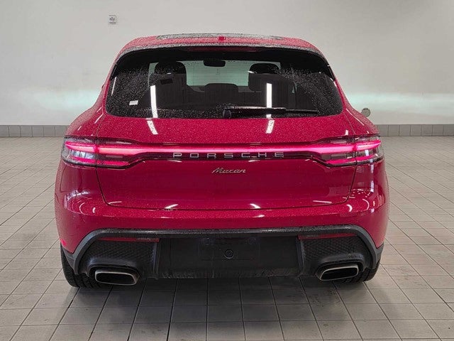 2025 Porsche Macan Base