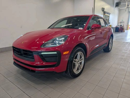 2025 Porsche Macan Base