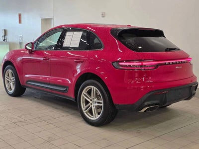 2025 Porsche Macan Base