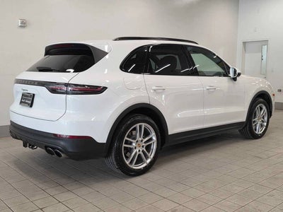 2023 Porsche Cayenne Base