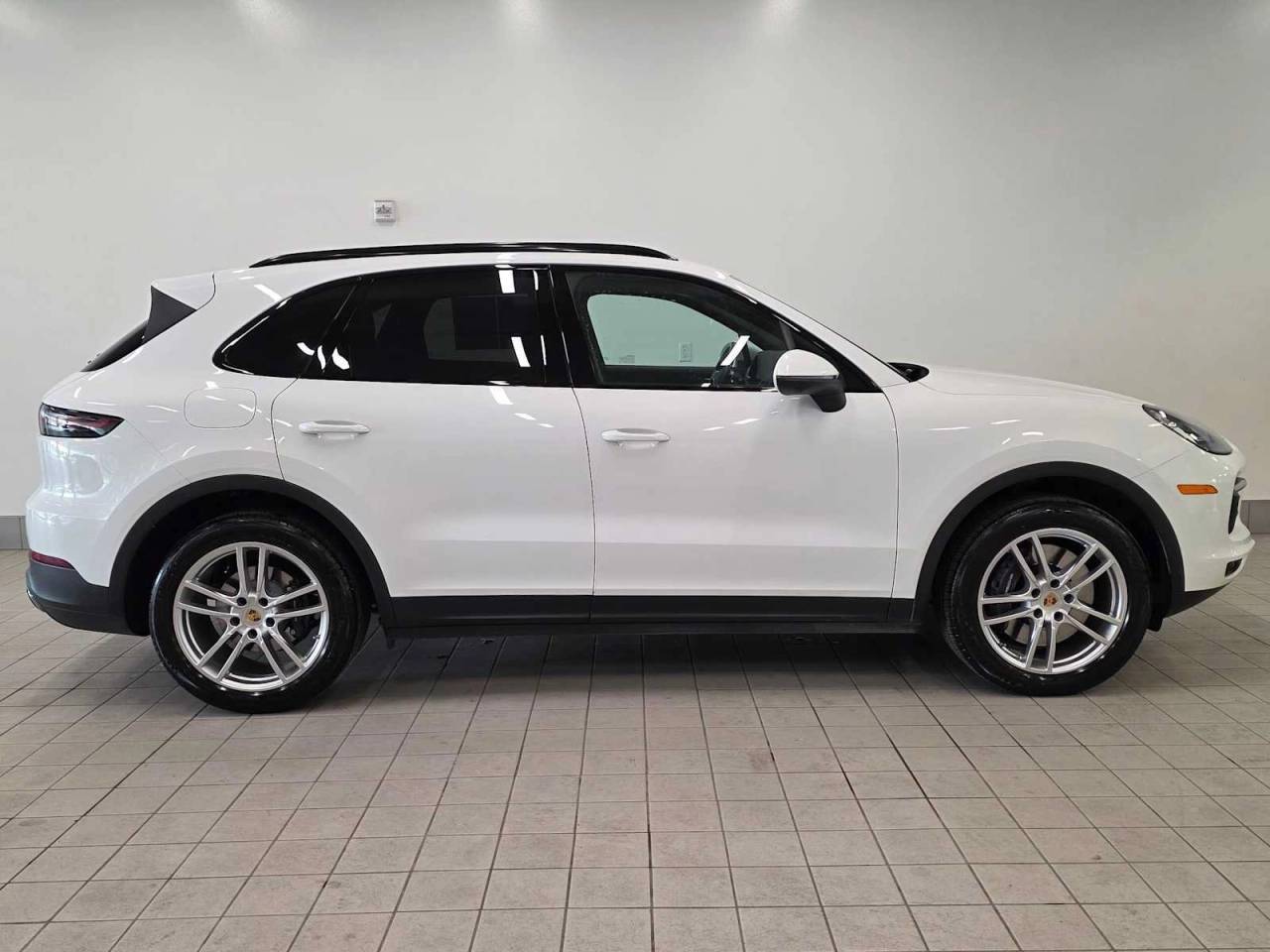 2023 Porsche Cayenne Base