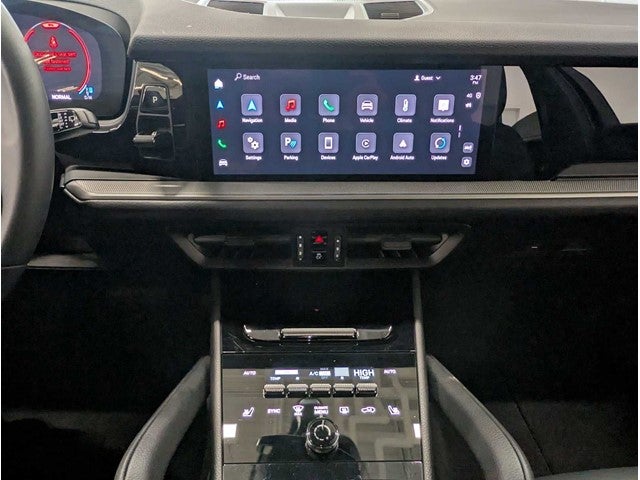 2025 Porsche Cayenne Base