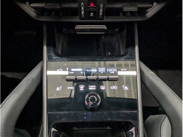 2025 Porsche Cayenne Base