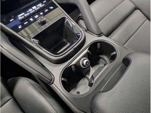 2025 Porsche Cayenne Base