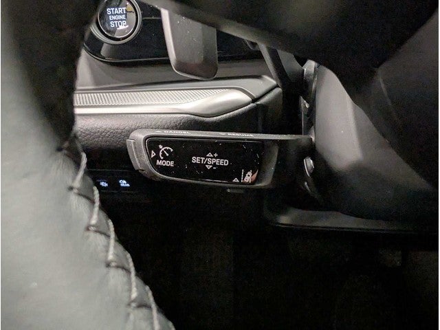 2025 Porsche Cayenne Base