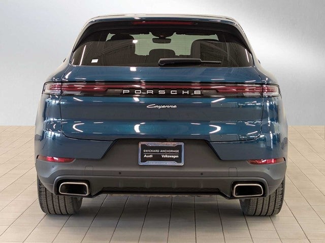 2025 Porsche Cayenne Base