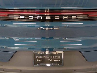2025 Porsche Cayenne Base