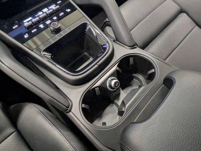 2025 Porsche Cayenne Base