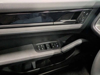 2025 Porsche Cayenne Base