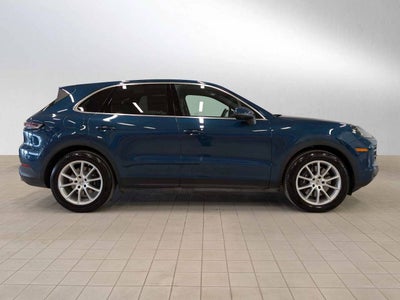 2025 Porsche Cayenne Base