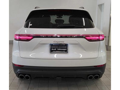 2023 Porsche Cayenne Base