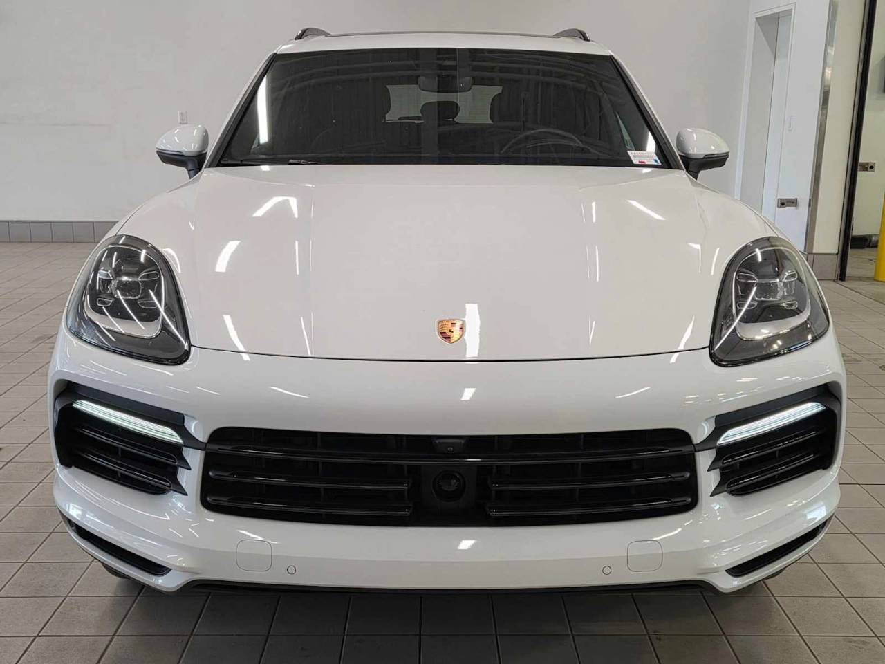 2023 Porsche Cayenne Base