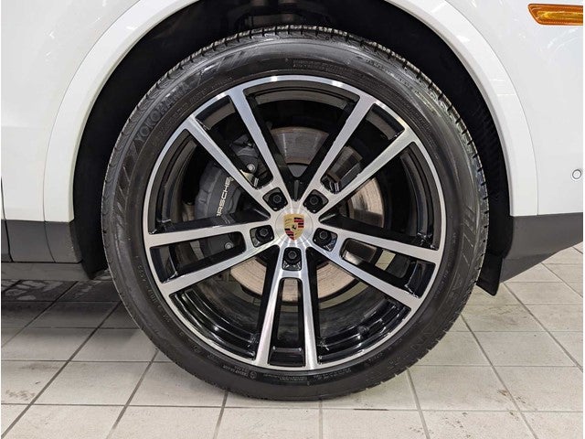 2024 Porsche Cayenne Coupe