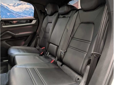 2024 Porsche Cayenne Coupe