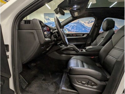 2024 Porsche Cayenne Coupe
