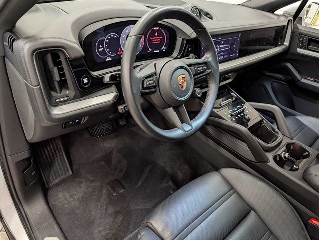 2024 Porsche Cayenne Coupe