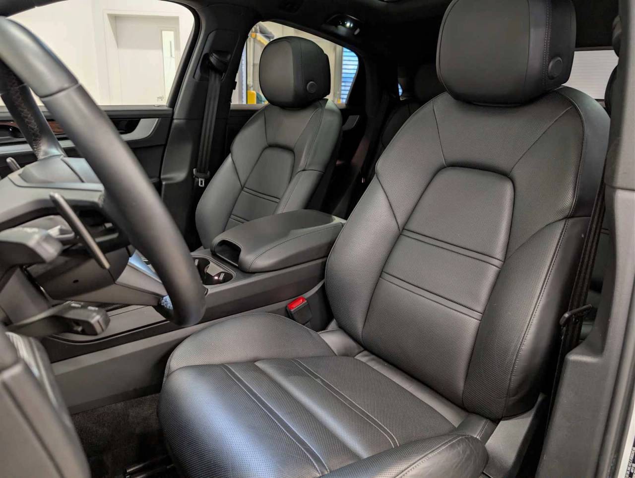 2024 Porsche Cayenne Coupe