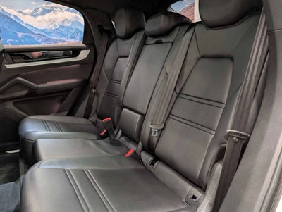 2024 Porsche Cayenne Coupe