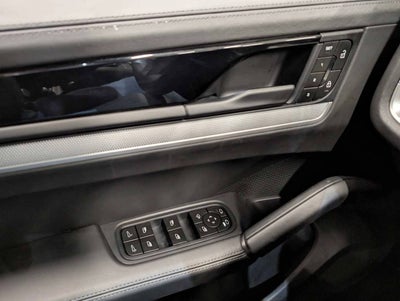 2024 Porsche Cayenne Coupe