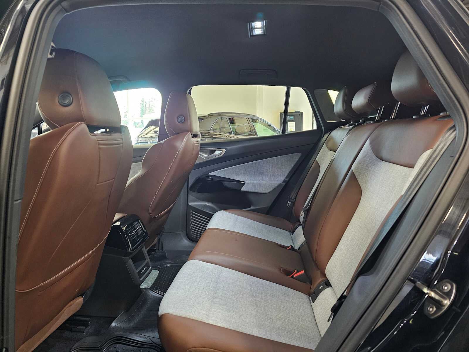 2023 Volkswagen ID.4 Standard RWD w/SK On Battery