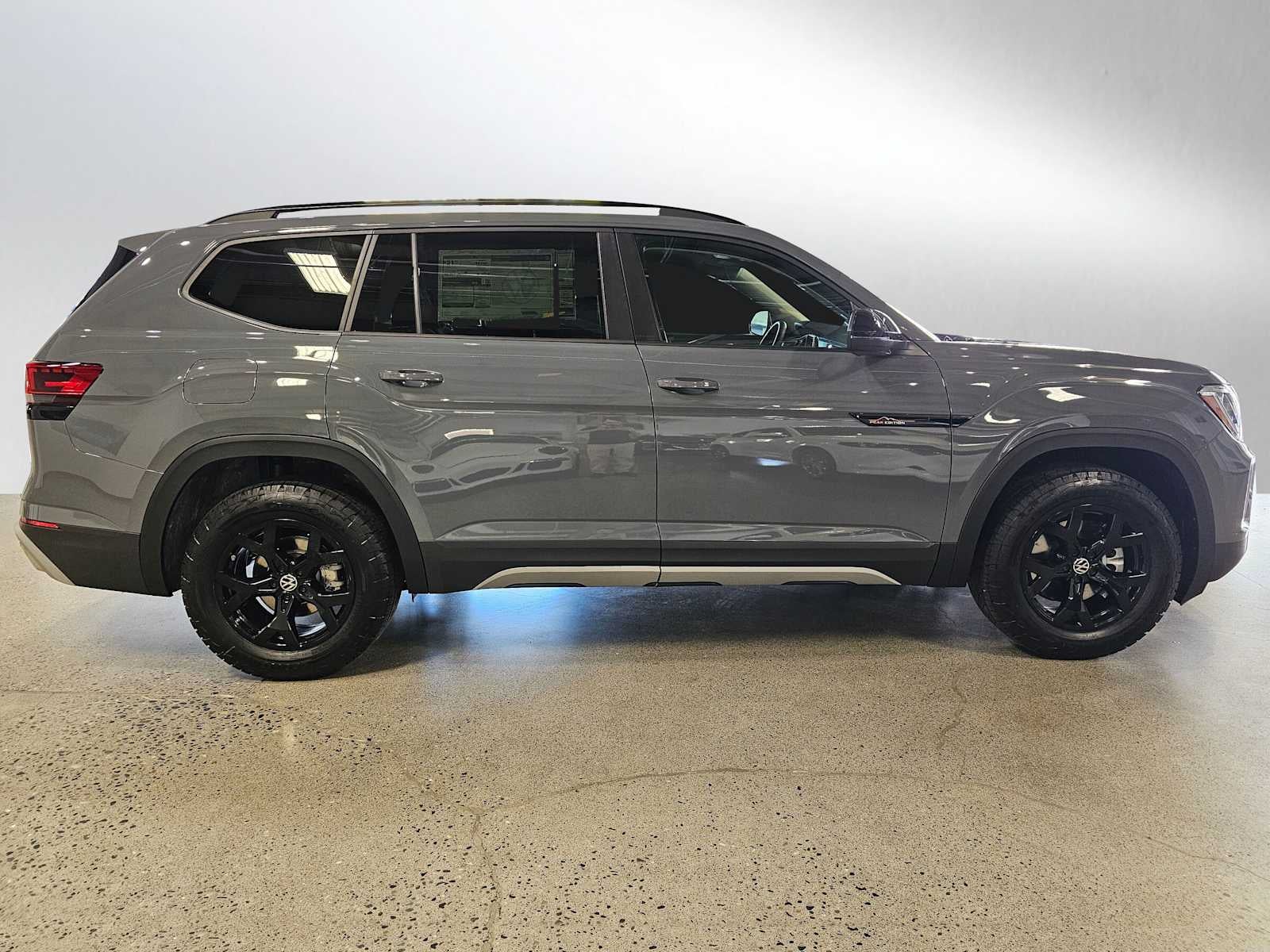2026 Volkswagen Atlas 2.0T Peak Edition 4MOTION