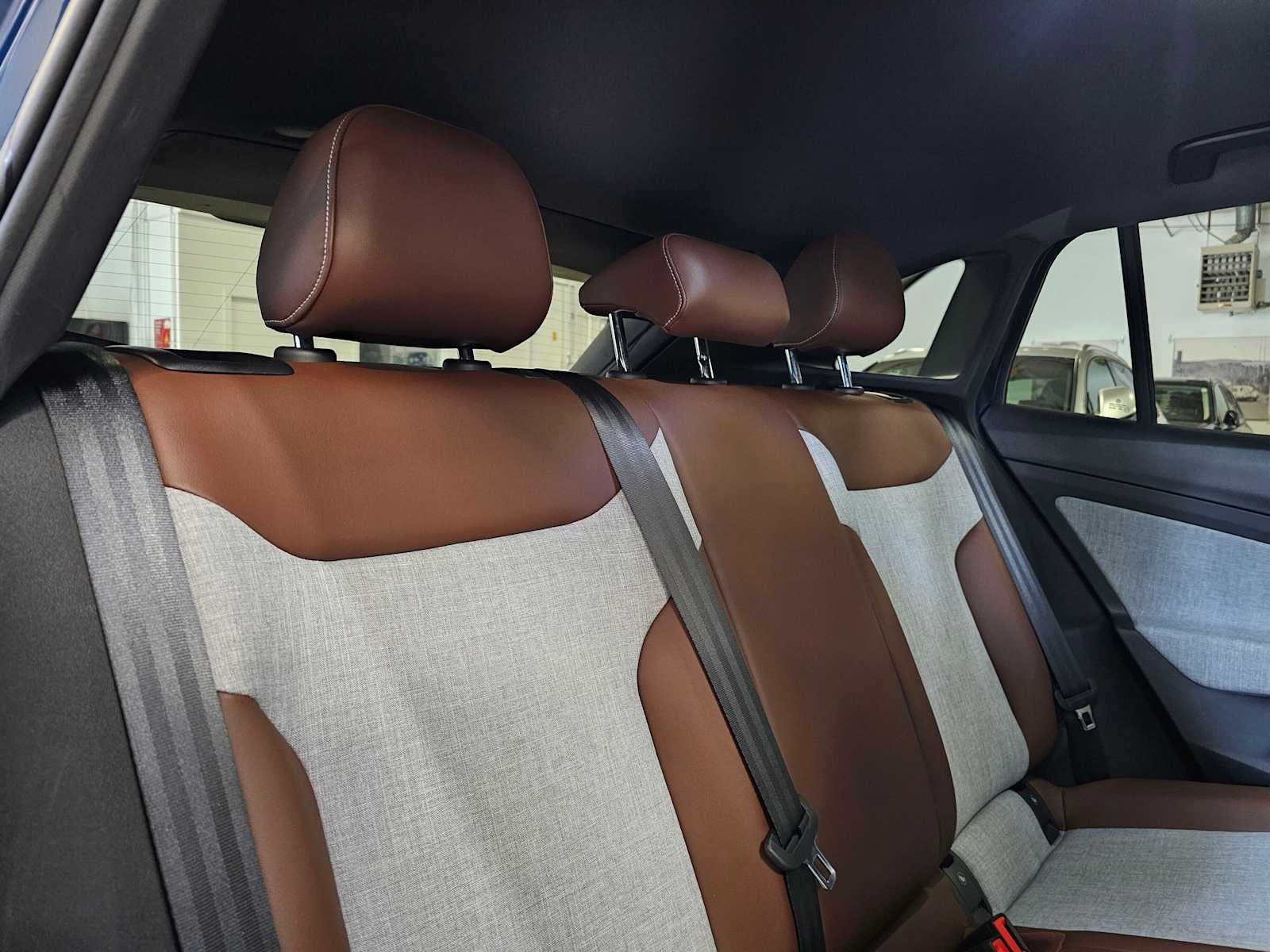2023 Volkswagen ID.4 Pro AWD w/SK On Battery