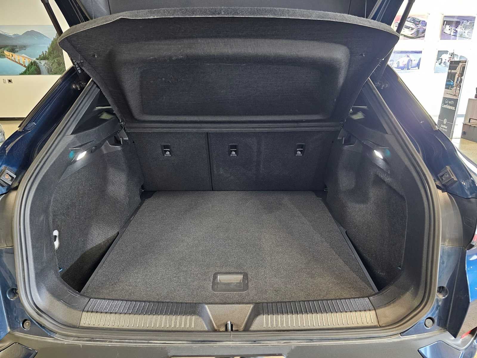 2023 Volkswagen ID.4 Pro AWD w/SK On Battery