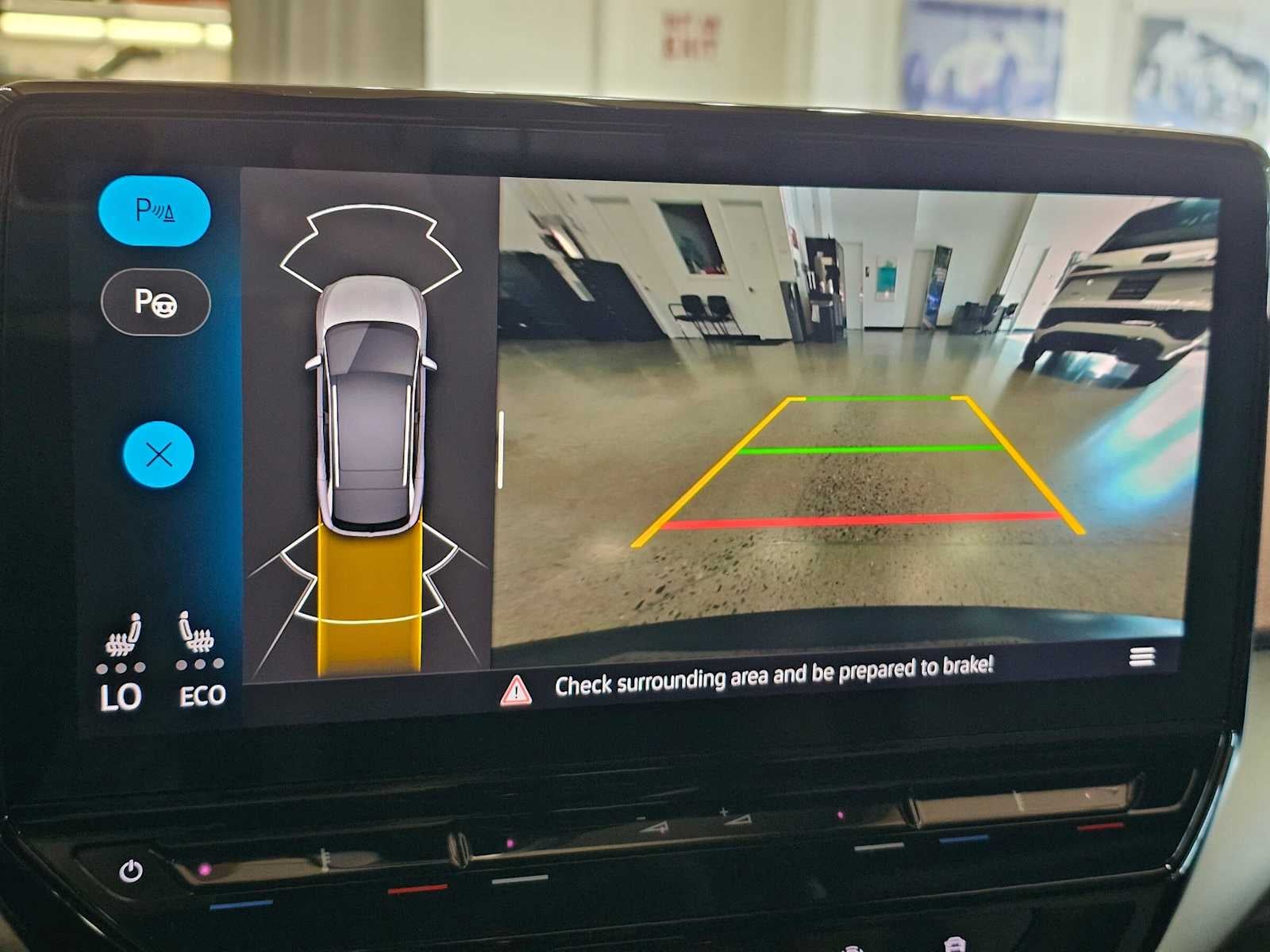 2023 Volkswagen ID.4 Pro AWD w/SK On Battery