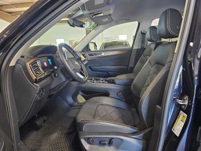 2025 Volkswagen Atlas 2.0T SE w/Technology 4MOTION
