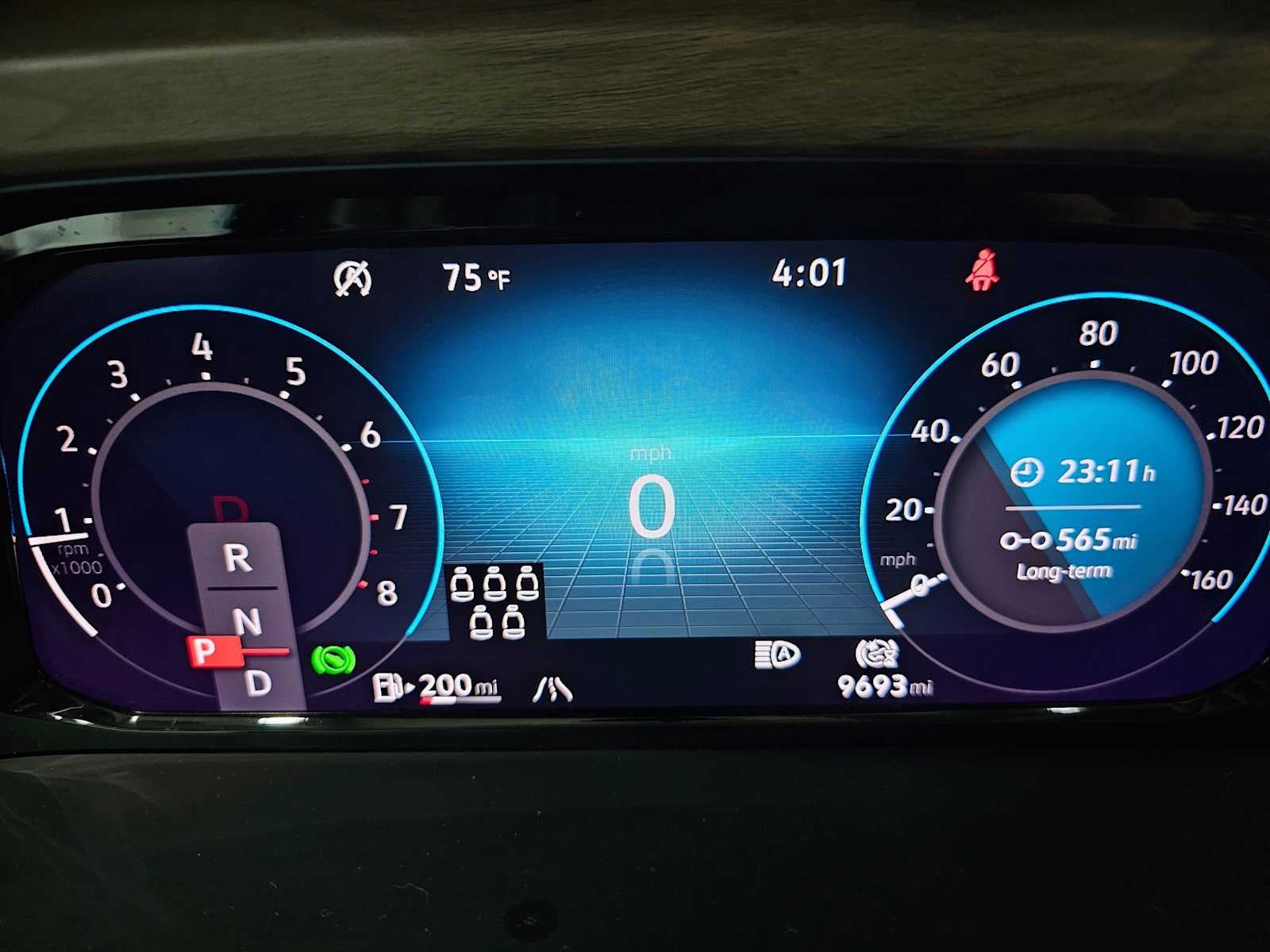 2025 Volkswagen Atlas 2.0T SE w/Technology 4MOTION