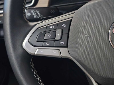 2025 Volkswagen Atlas 2.0T SE w/Technology 4MOTION