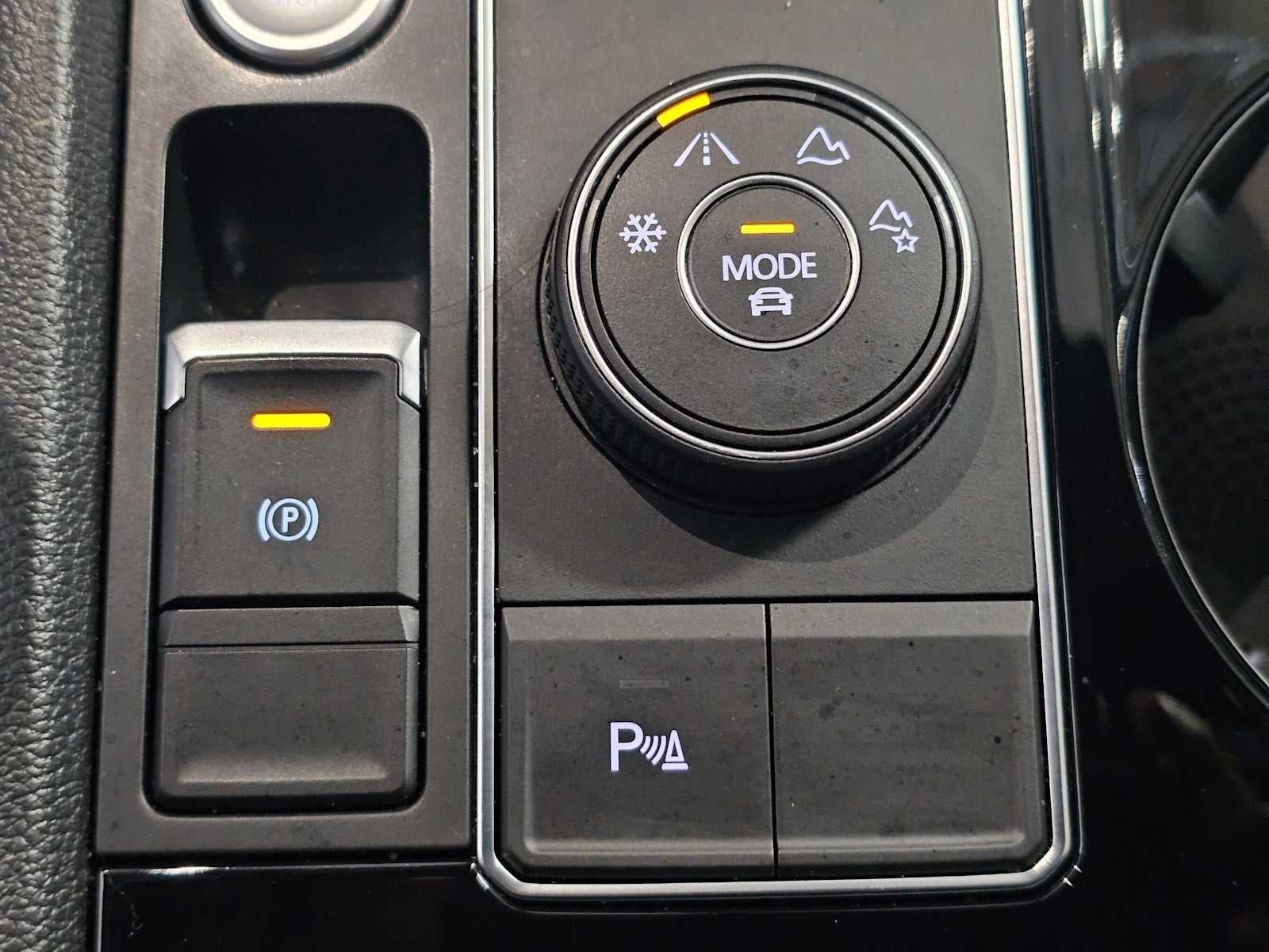 2023 Volkswagen Atlas Cross Sport 3.6L V6 SEL R-Line Black 4MOTION