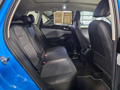 2022 Volkswagen Taos SE 4MOTION