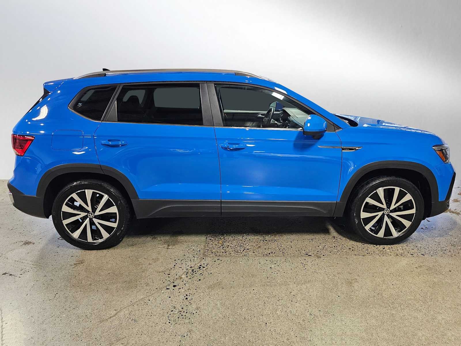 2022 Volkswagen Taos SE 4MOTION