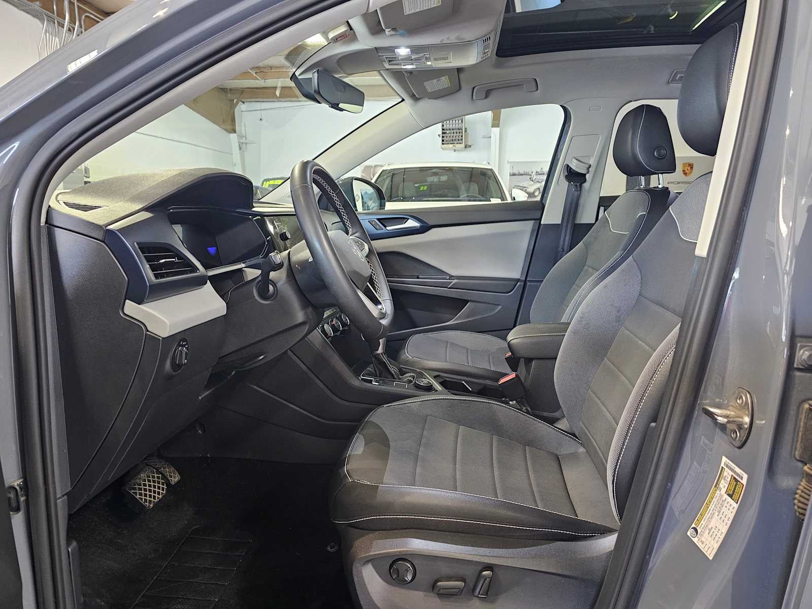 2023 Volkswagen Taos SE 4MOTION *Ltd Avail*