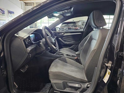 2025 Volkswagen Jetta Sport Auto
