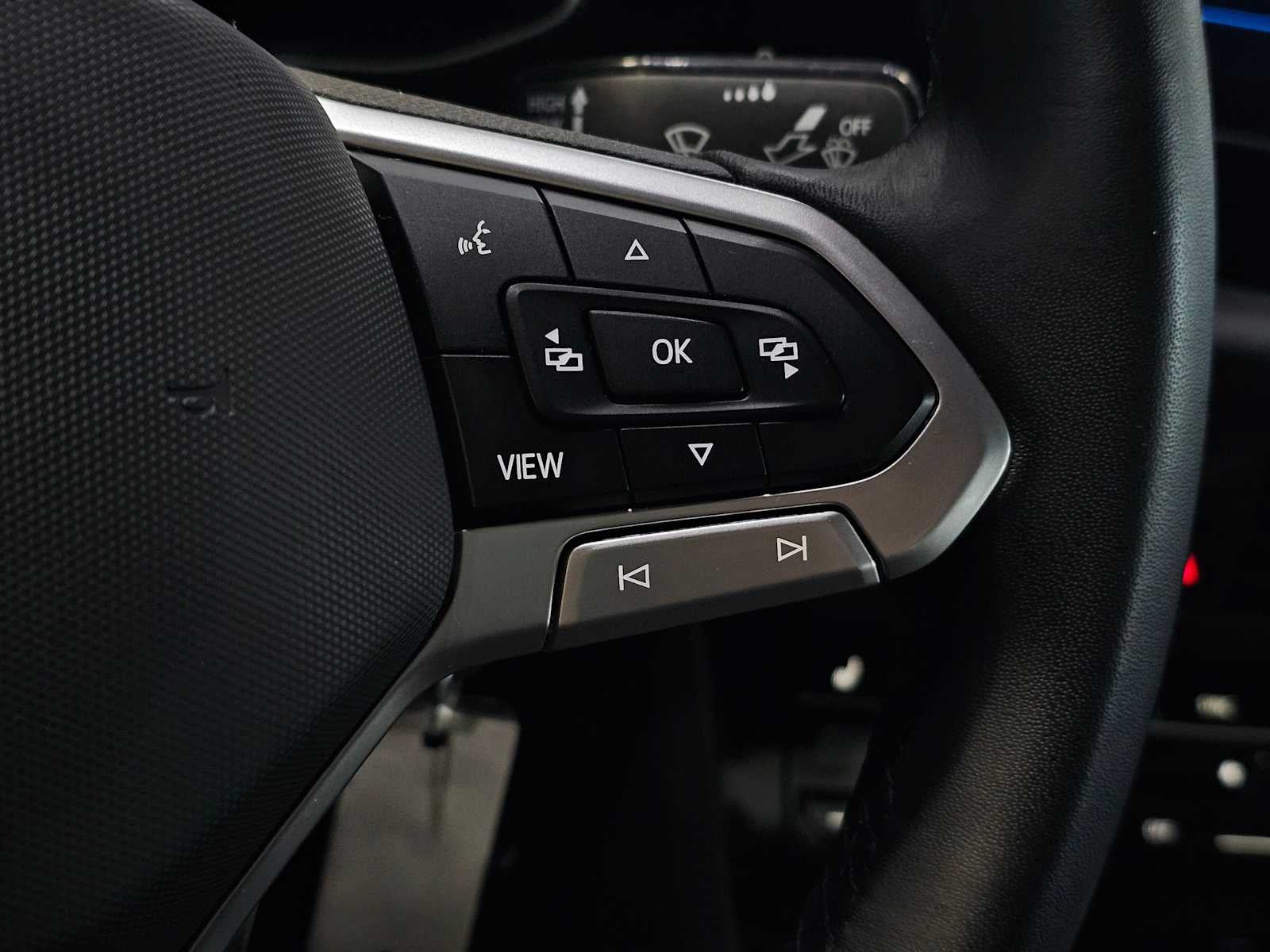 2025 Volkswagen Jetta Sport Auto
