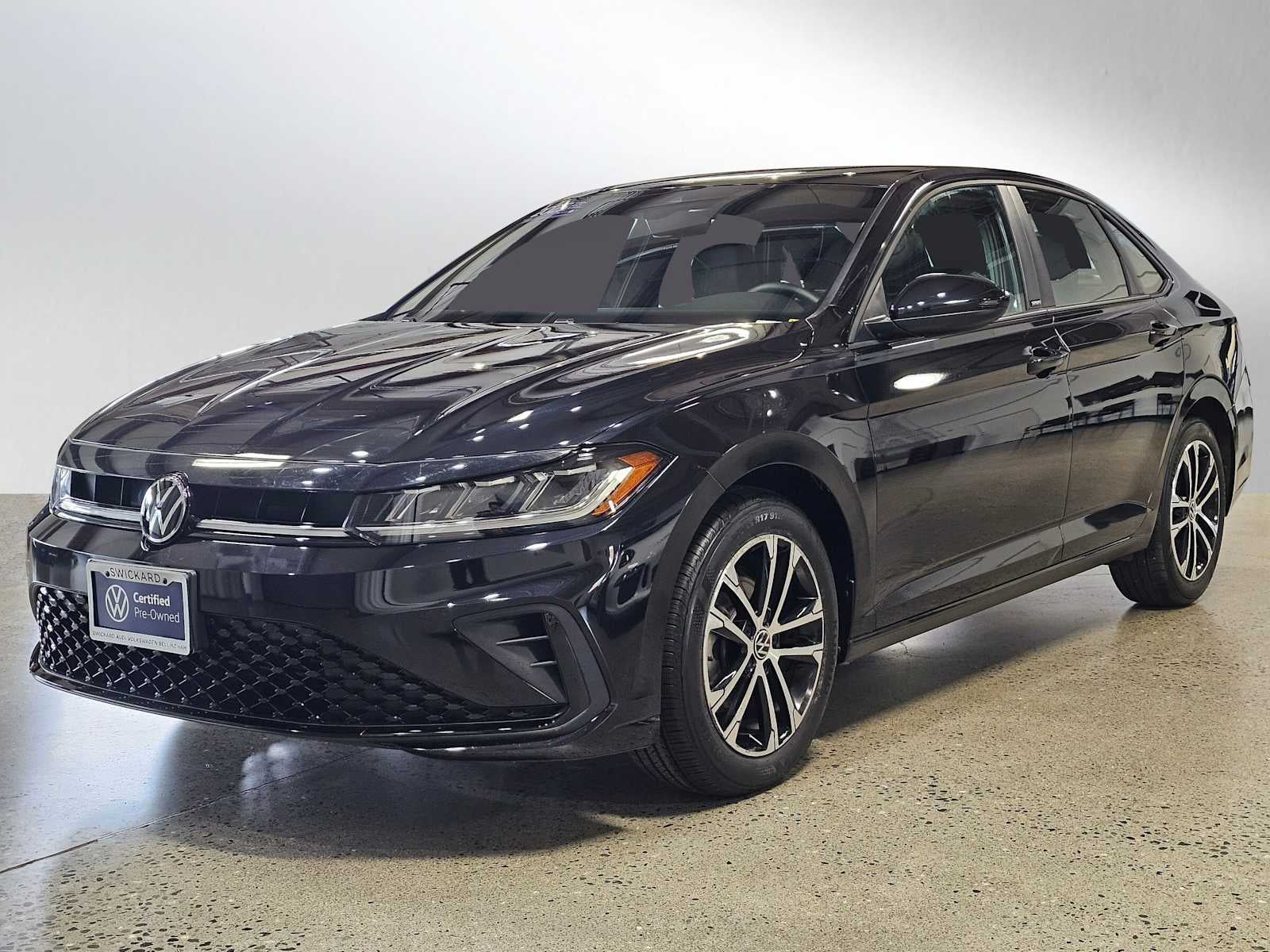 2025 Volkswagen Jetta Sport Auto