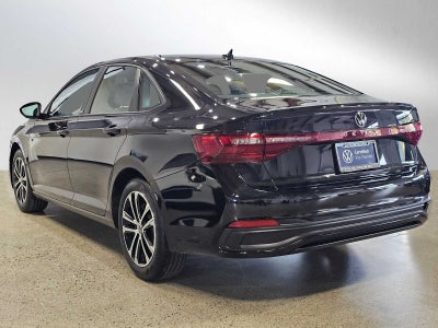 2025 Volkswagen Jetta Sport Auto