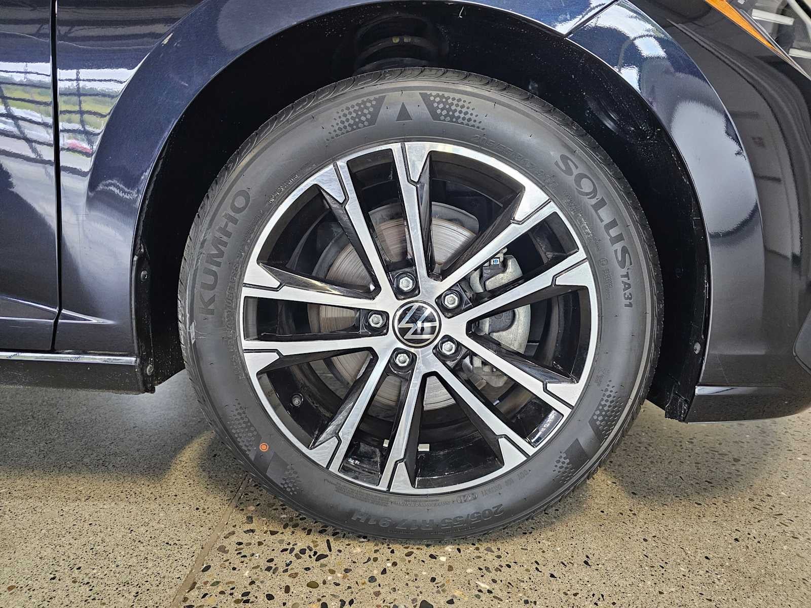 2025 Volkswagen Jetta Sport Auto