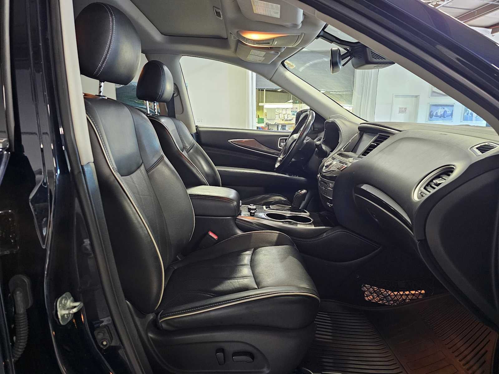 2019 INFINITI QX60 LUXE AWD