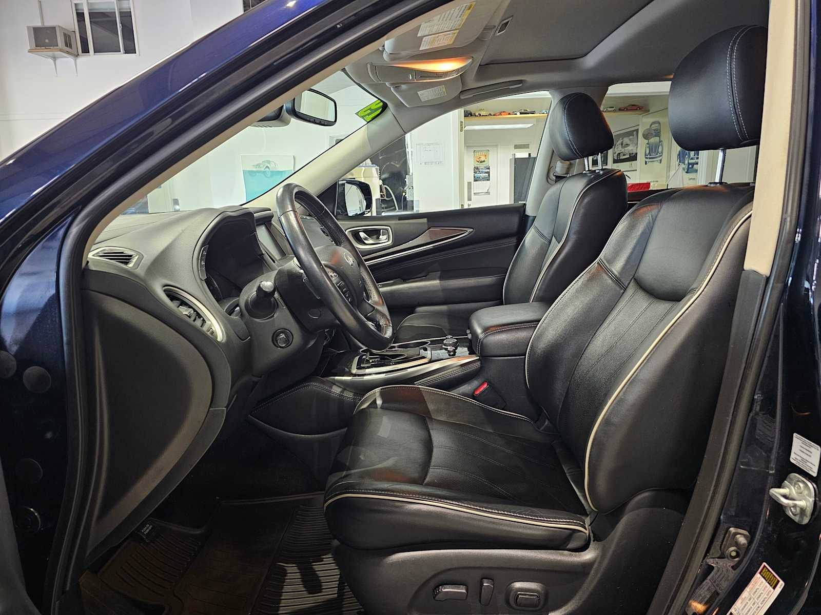 2019 INFINITI QX60 LUXE AWD