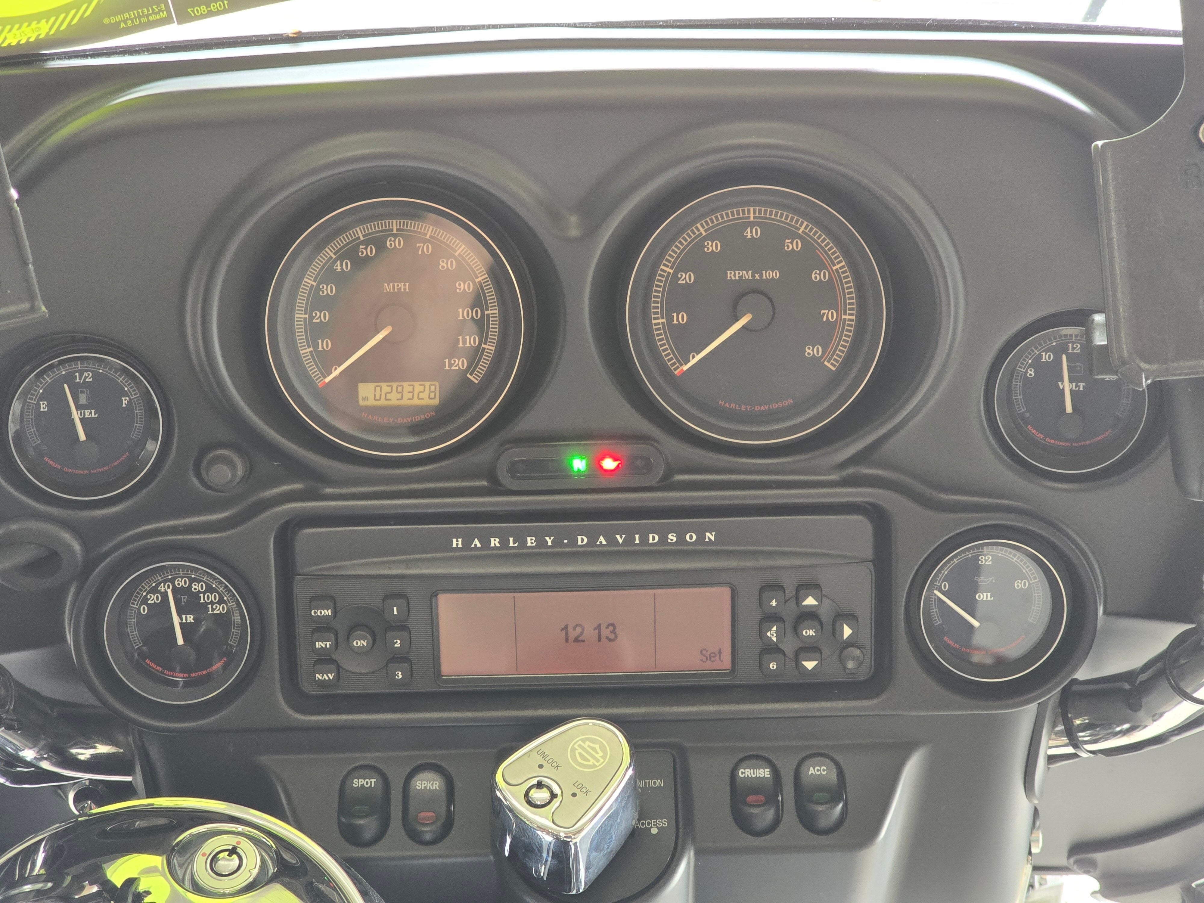 2009 Harley Davidson FLHTCU Base