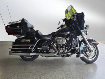 2009 Harley Davidson FLHTCU Base