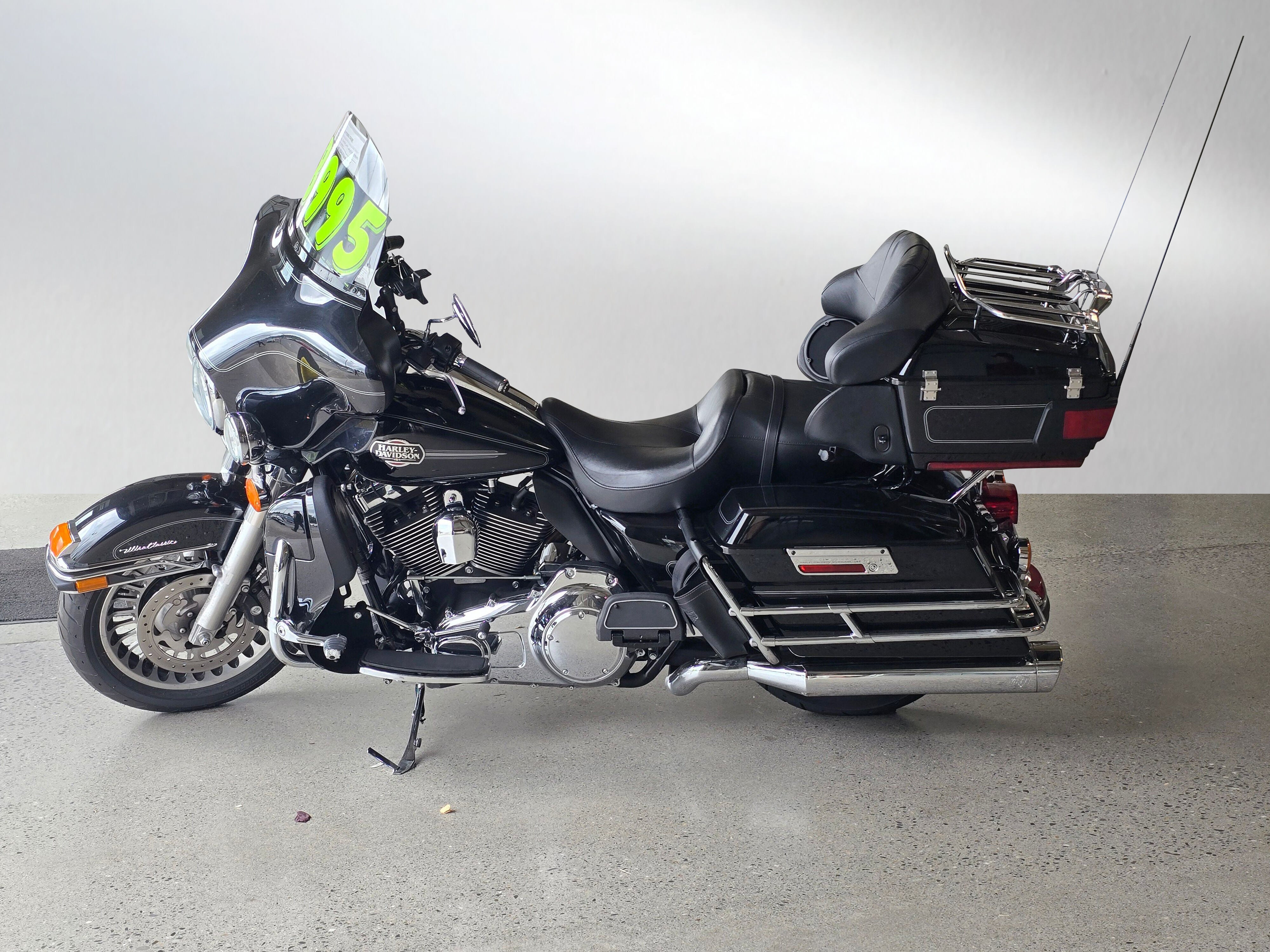 2009 Harley Davidson FLHTCU Base
