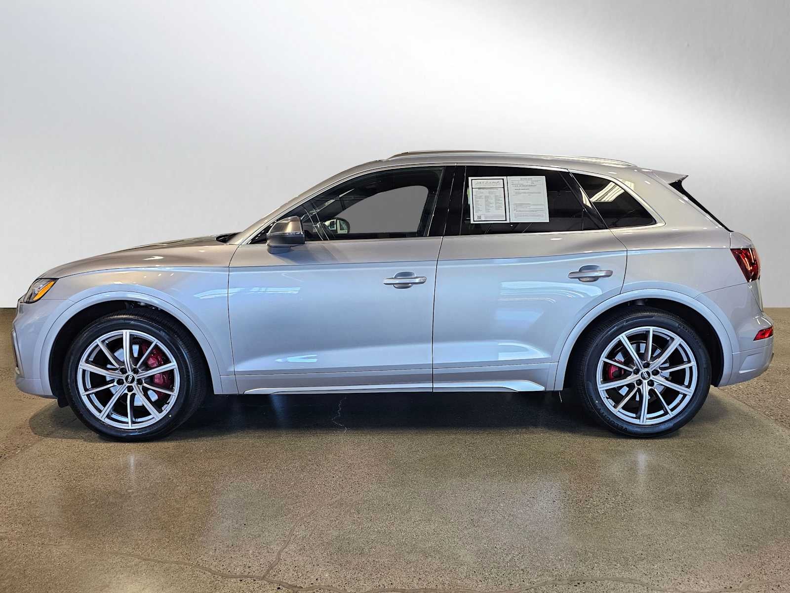 2023 Audi SQ5 Premium Plus 3.0 TFSI quattro